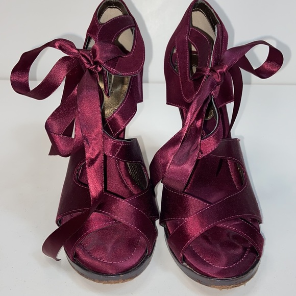 Leon Max I Wine Stiletto Heels W/ Silk Ribbon 7 - Picture 2 of 13